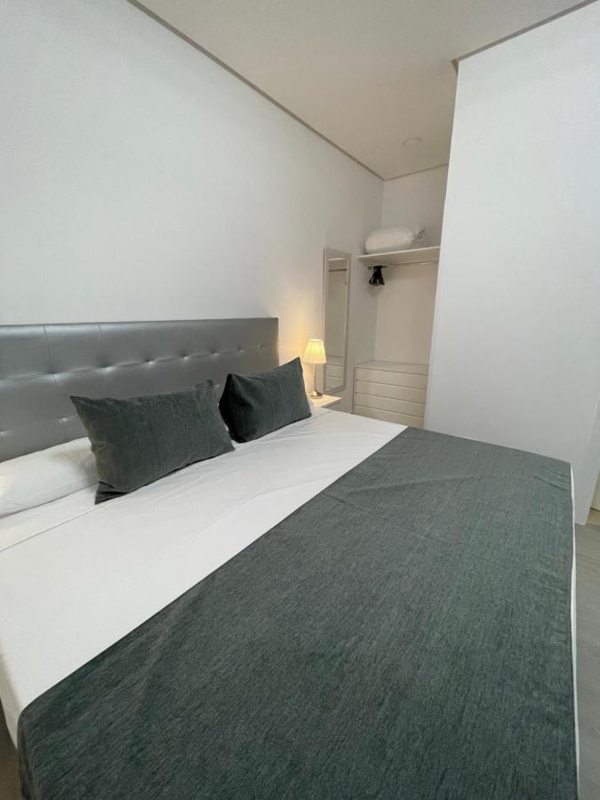 Suara Apartamentos 3 Madrid Luaran gambar